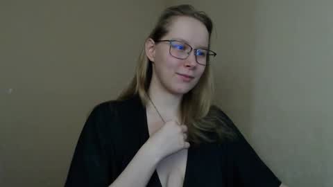 Snapshot of alinasei chatting on 02.10.26 alinasei online show from 02.10.26