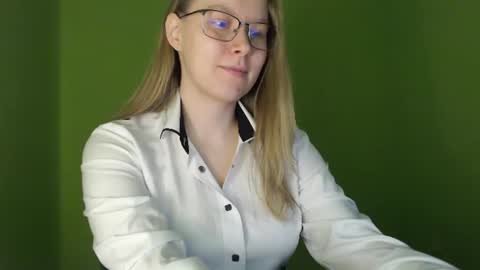 alinasei online show from 06.13.26