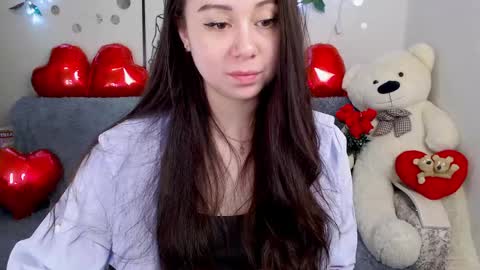 AlinaXRose online show from 04.10.26