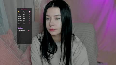 Aline Greeeen online show from 01.06.25