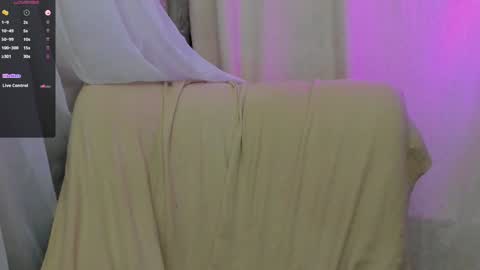 Aline Greeeen online show from 01.25.25