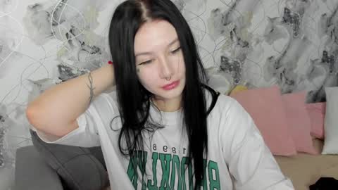 Aline Greeeen online show from 02.03.25