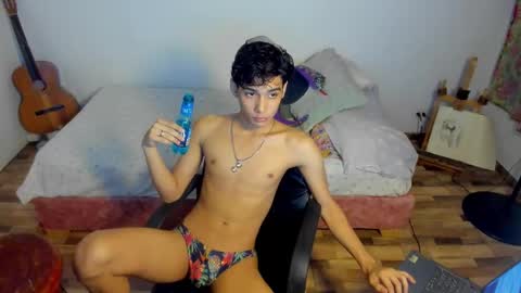 Snapshot of aliotttwink chatting on 01.18.26 AliotTwink online show from 01.18.26