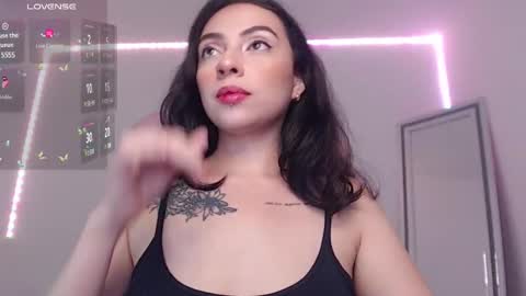 Snapshot of alisa__cain chatting on 03.04.25 Alejandra online show from 03.04.25