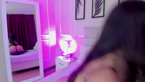     online show from 02.01.25