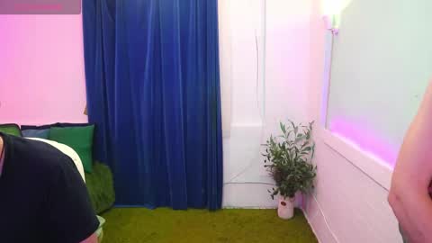 Alisa Aleks online show from 11.12.25