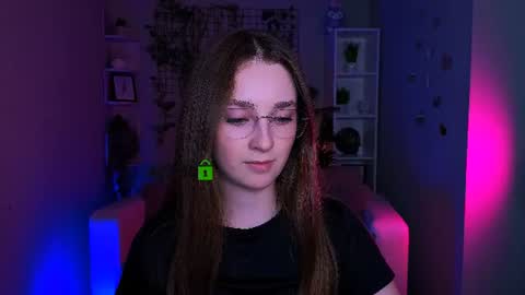 Snapshot of alisabliss chatting on 06.18.26 Alisa online show from 06.18.26