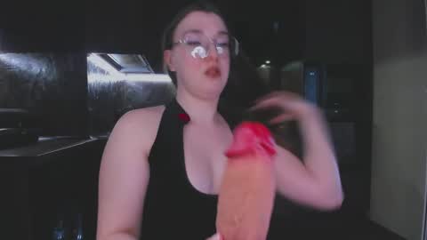 Alisa online show from 04.04.26