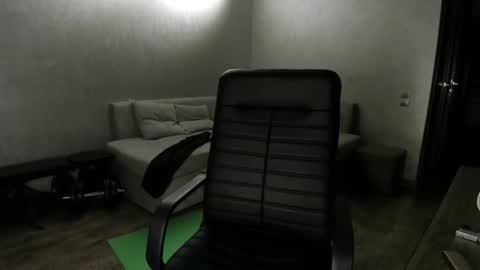 AlishaSwiss online show from 02.10.25