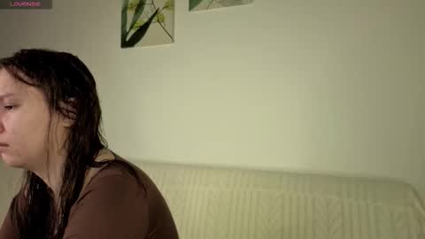 Snapshot of alisia_mars chatting on 10.26.25 Alisia online show from 10.26.25