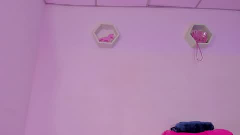 Alisia online show from 01.29.25