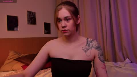 Alison online show from 04.12.26