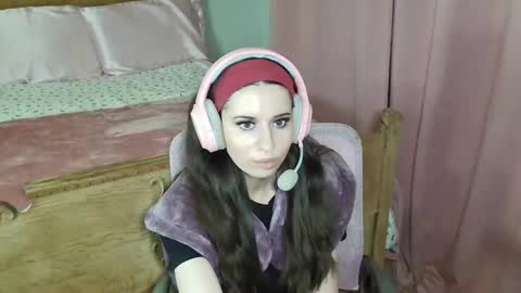 Alison Fields online show from 02.13.26