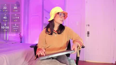 Alison Fishert online show from 01.07.26