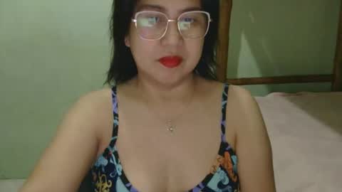 Snapshot of alissalove18 chatting on 04.30.26 alissalove18 online show from 04.30.26