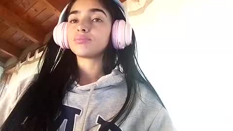 Snapshot of alisson369_ chatting on 02.06.25 Alisson369 online show from 02.06.25