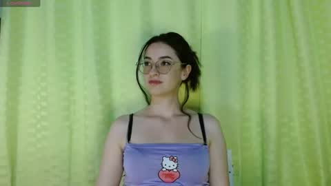 Snapshot of alisson_071989 chatting on 06.24.26 Ali online show from 06.24.26
