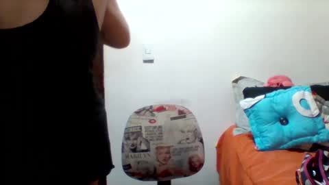 Snapshot of alisson_brand chatting on 02.26.25 alisson brand online show from 02.26.25