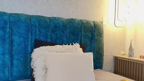 Snapshot of alisson_fox69 chatting on 11.06.25 alisson_fox69 online show from 11.06.25