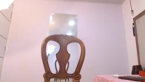 Snapshot of alisson_freckles chatting on 12.14.24 Alisson online show from 12.14.24