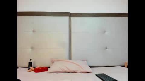 Snapshot of alisson_freckles chatting on 02.12.25 Alisson online show from 02.12.25