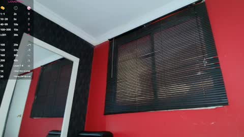 Alison Steeler online show from 04.12.26