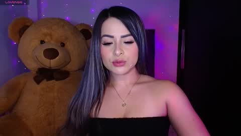  Alix  online show from 04.28.26