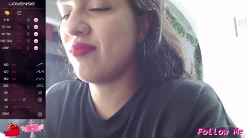 Snapshot of alix_beltran chatting on 12.31.24 Alix online show from 12.31.24