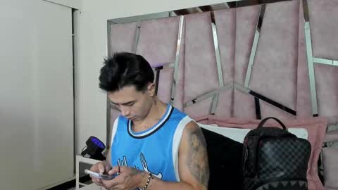 Snapshot of alixmartin1 chatting on 10.02.25 alix online show from 10.02.25