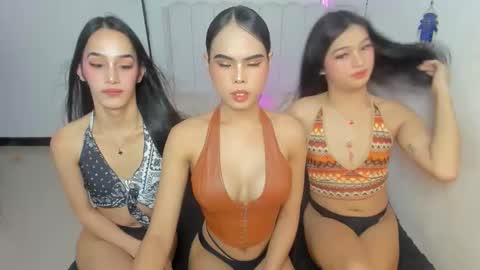 Snapshot of aliyah_bucks chatting on 10.05.25 hello your lovely ALIYAH online show from 10.05.25