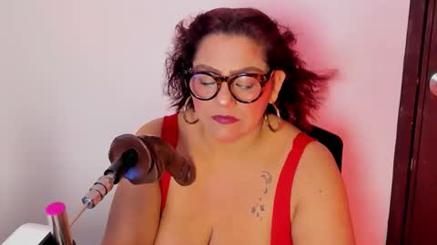 Snapshot of aliyahsstone chatting on 09.27.25 Aliyahs stone online show from 09.27.25