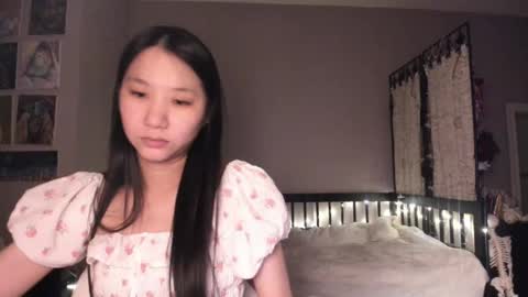 Alize Zaide online show from 09.24.25