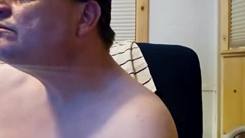 Stormy Day  online show from 02.18.25