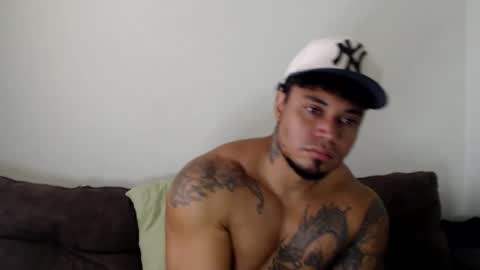 allen_ferrer10 online show from 05.30.26