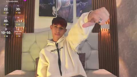 Snapshot of allen_starck chatting on 02.04.25 Allen online show from 02.04.25