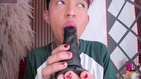 Snapshot of allen_starck chatting on 09.18.25 Allen online show from 09.18.25