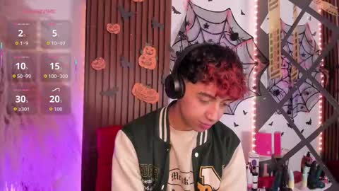 Snapshot of allen_starck chatting on 10.17.25 Allen online show from 10.17.25