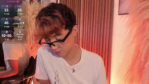 Snapshot of allen_starck chatting on 11.14.25 Allen online show from 11.14.25