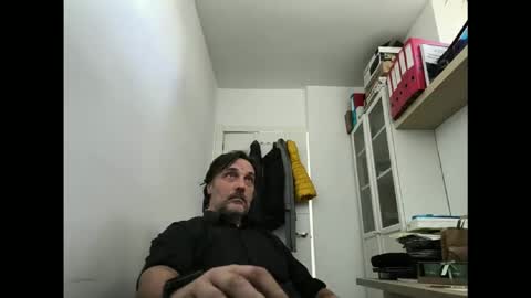 Snapshot of allenvic chatting on 10.23.25 allenvic online show from 10.23.25