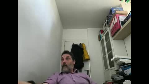 Snapshot of allenvic chatting on 03.18.26 allenvic online show from 03.18.26
