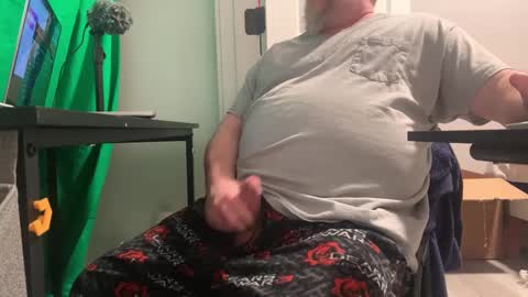 Allergictolove online show from 02.08.25