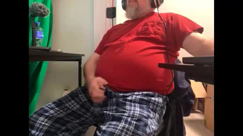 Allergictolove online show from 03.04.25