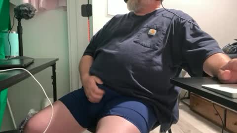 Allergictolove online show from 09.20.25