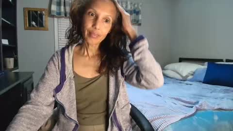 wishlist on bio online show from 10.14.25