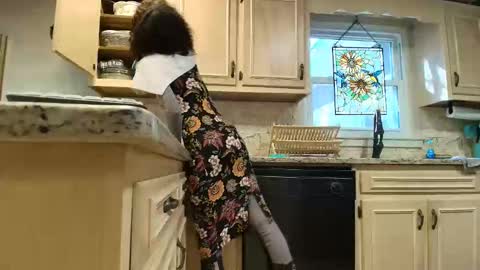 Snapshot of allgood4u chatting on 02.08.26 wishlist on bio online show from 02.08.26