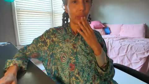 Snapshot of allgood4u chatting on 03.01.26 wishlist on bio online show from 03.01.26