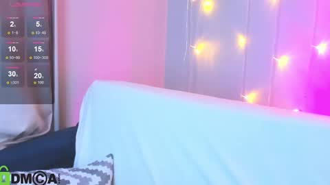 Snapshot of alli_aster chatting on 02.05.25 alli_aster online show from 02.05.25