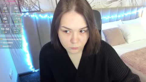 Snapshot of alli_zi chatting on 02.15.25 Blair online show from 02.15.25