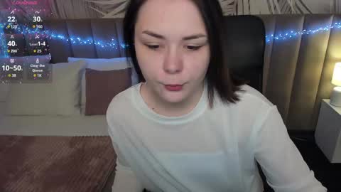 Snapshot of alli_zi chatting on 03.02.25 Blair online show from 03.02.25