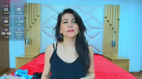 Snapshot of allie_pearl chatting on 11.18.25 Aliie online show from 11.18.25